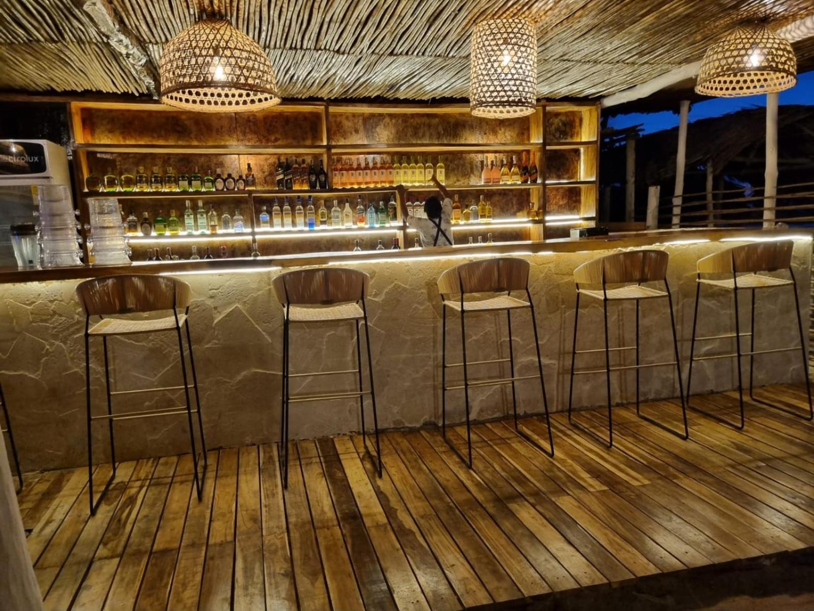 Nena Beach Club & Hotel Pendales Exterior foto