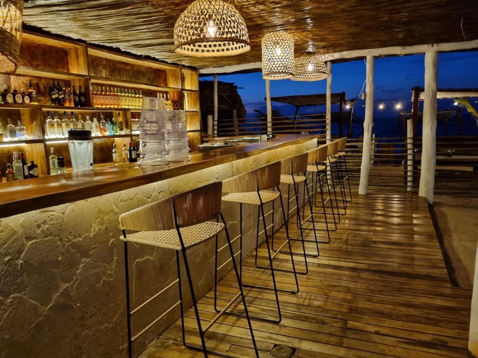 Nena Beach Club & Hotel Pendales Exterior foto